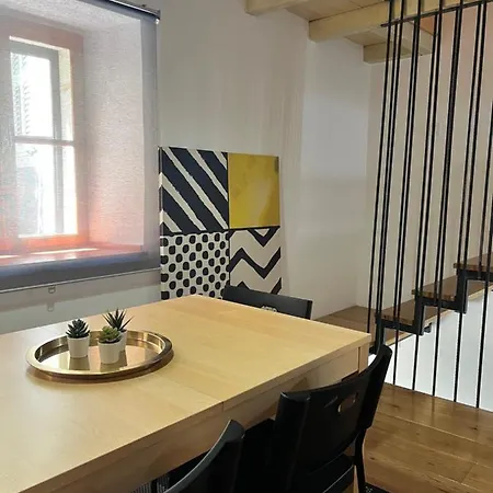 Lejlighed Seayou!***charming 1-bedroom Unit In The Old Center Of *